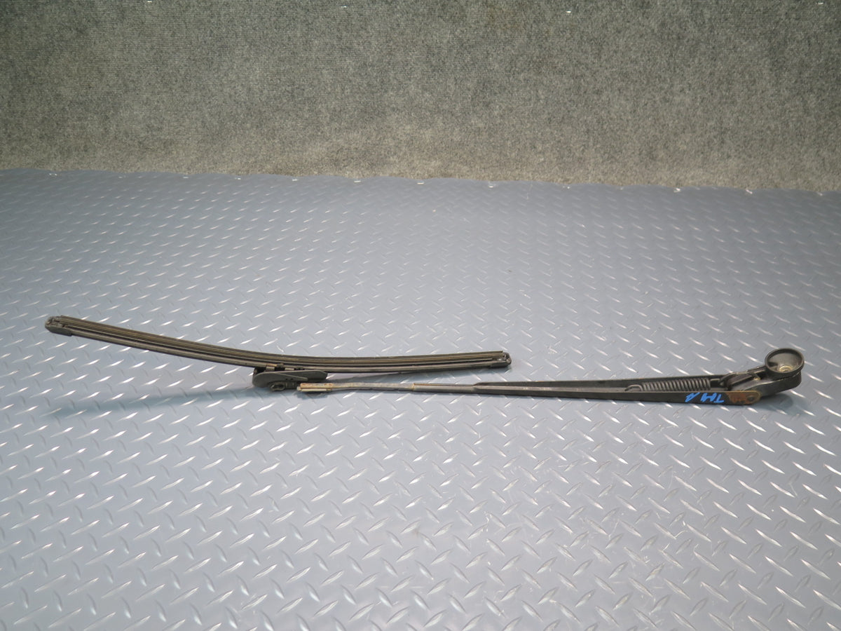 89-96 Toyota Hiace KZH106W Front Left & Right Side Windshield Wiper Arm Set OEM