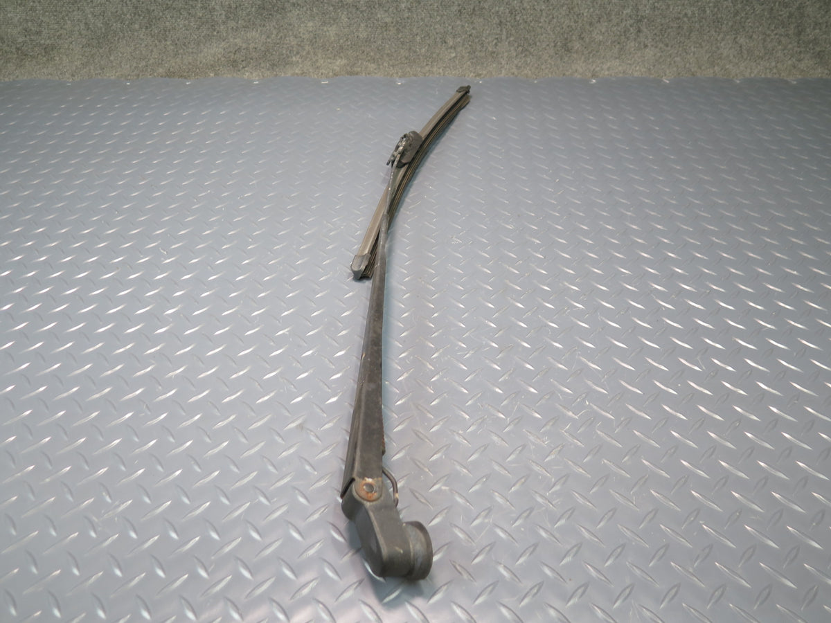 89-96 Toyota Hiace KZH106W Front Left & Right Side Windshield Wiper Arm Set OEM