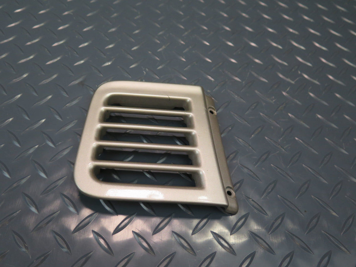 93-96 Toyota Hiace KZH106W Front Right Air Intake Duct Grille OEM