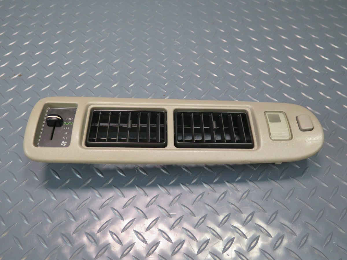 93-96 Toyota Hiace KZH106W Second ROW Roof Air Vent Dome Interior Light Set OEM