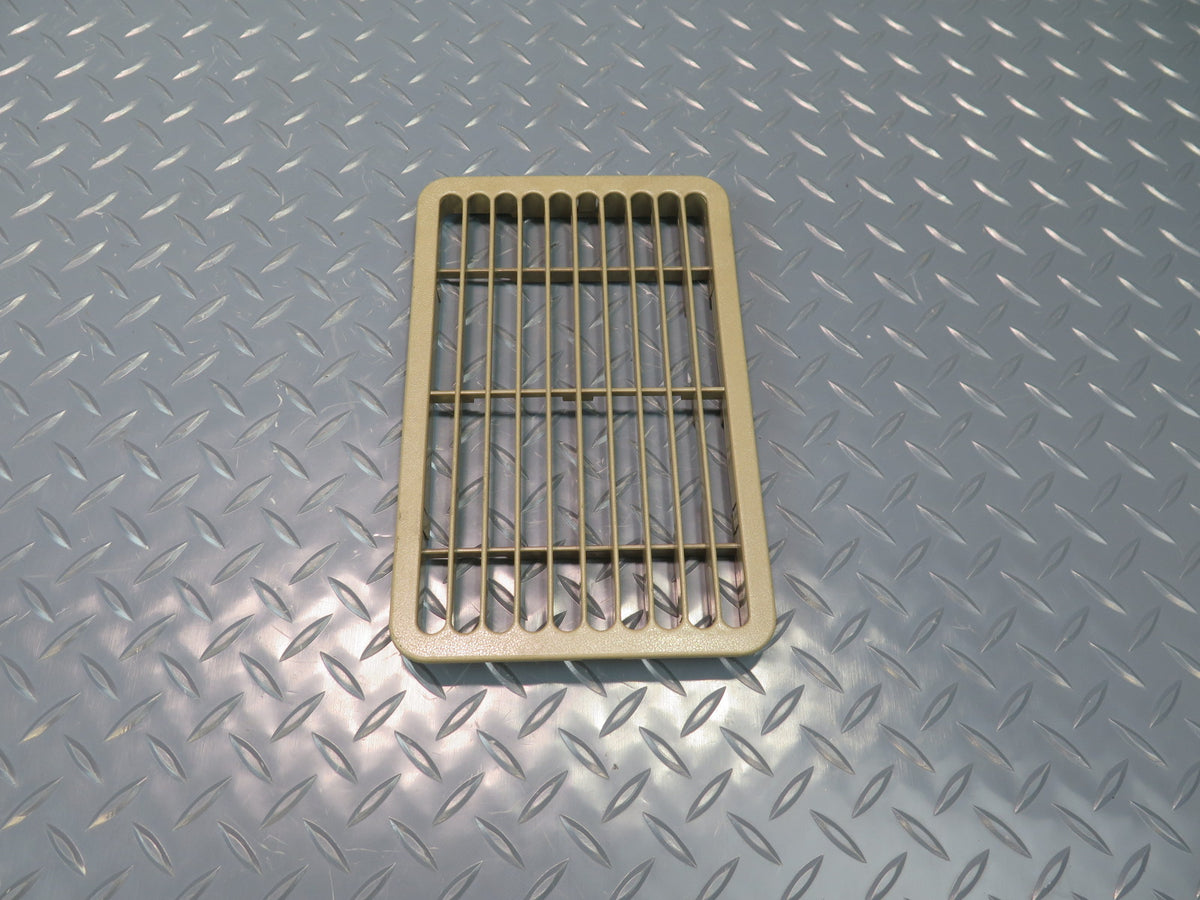 94-95 Toyota Hiace KZH106W Roof Second ROW A/C Air Vent Grille Beige Set OEM