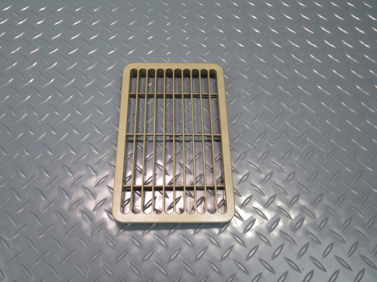 94-95 Toyota Hiace KZH106W Roof Second ROW A/C Air Vent Grille Beige Set OEM
