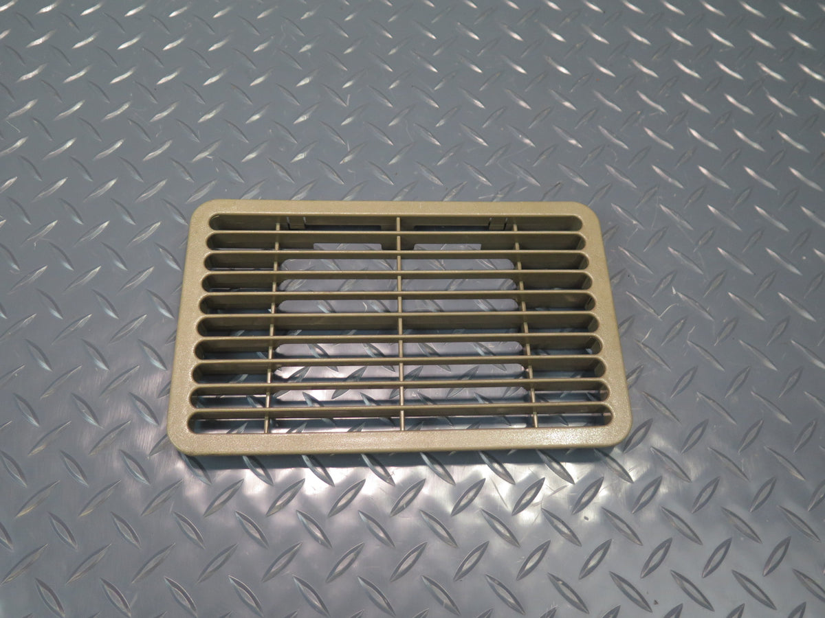 94-95 Toyota Hiace KZH106W Roof Second ROW A/C Air Vent Grille Beige Set OEM