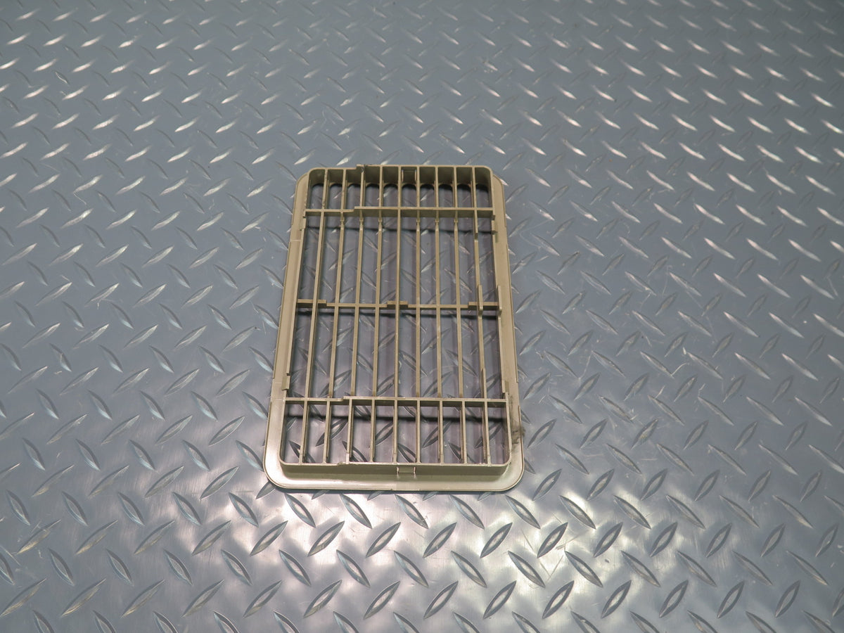 94-95 Toyota Hiace KZH106W Roof Second ROW A/C Air Vent Grille Beige Set OEM