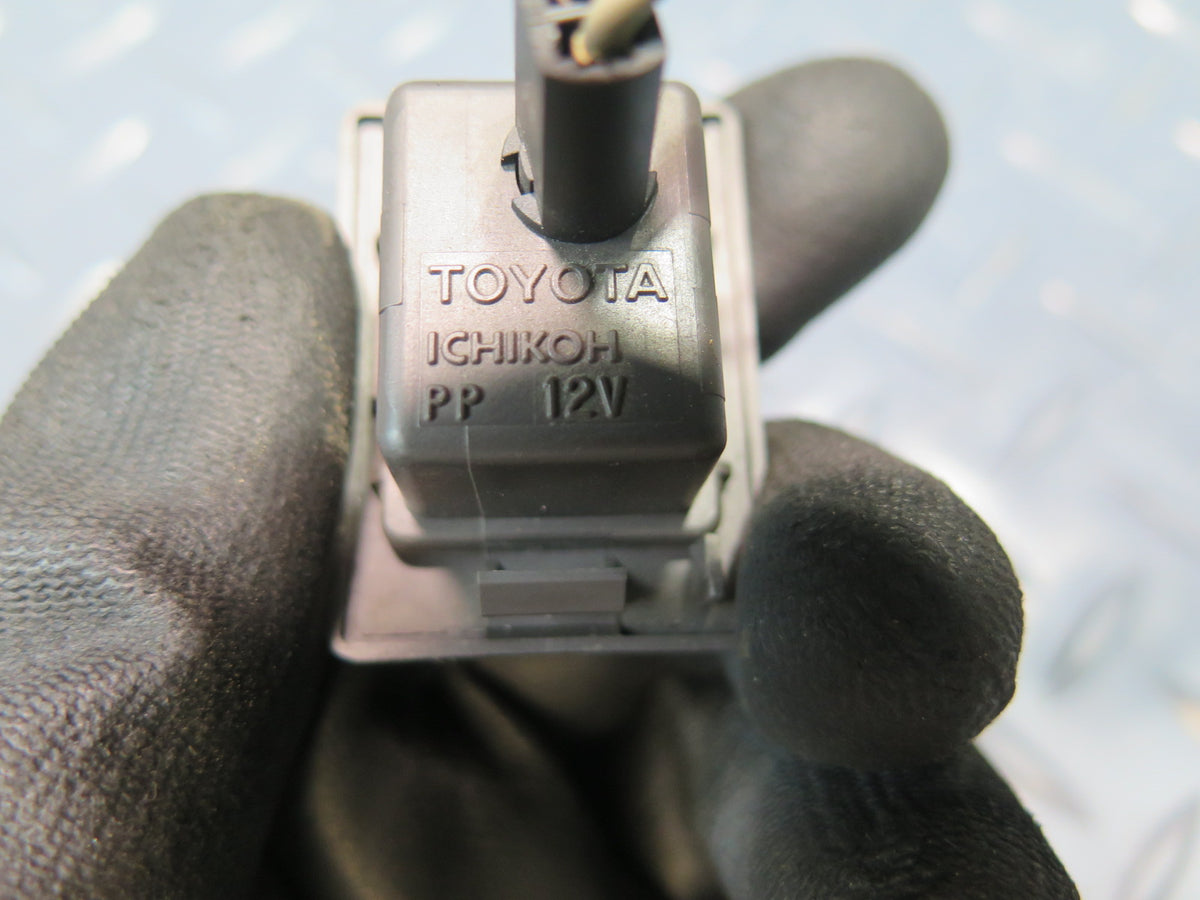 93-96 Toyota Hiace KZH106W Rear A/C Heater Control Indicator OEM