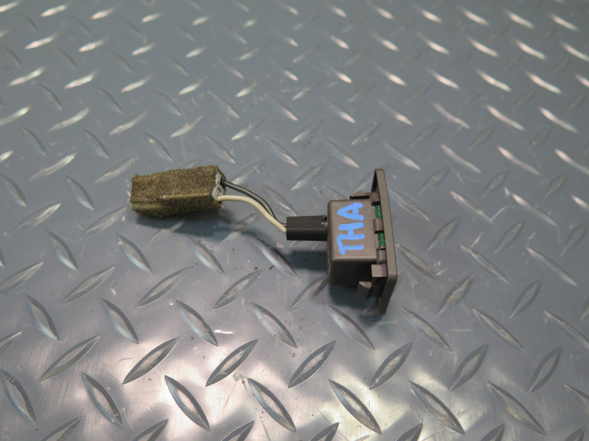 93-96 Toyota Hiace KZH106W Rear A/C Heater Control Indicator OEM