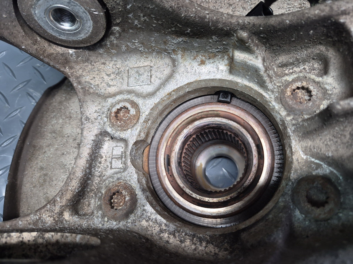 13-15 Audi RS5 8F7 AWD Rear Left Spindle Knuckle Wheel Hub Bearing 87K Miles OEM