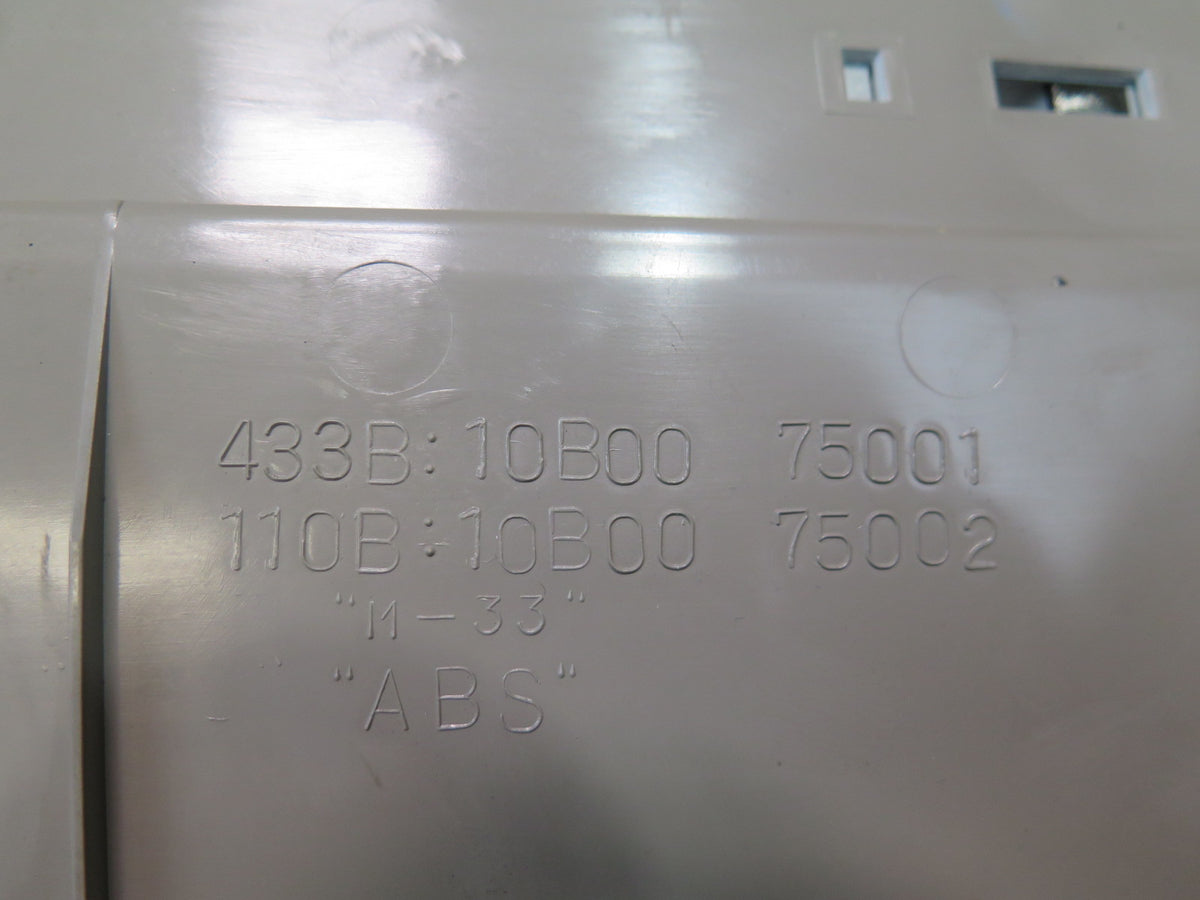 93-95 Toyota Hiace KZH106W Rear Overhead Dome Light Lamp w Sunroof Switch Dmgd