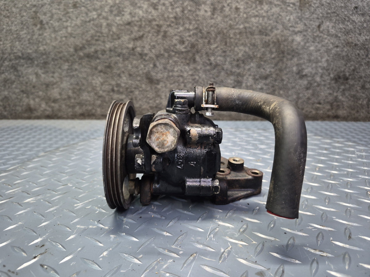 87-89 Nissan Z31 300ZX VG30E NA Power Steering Pump w Pulley OEM