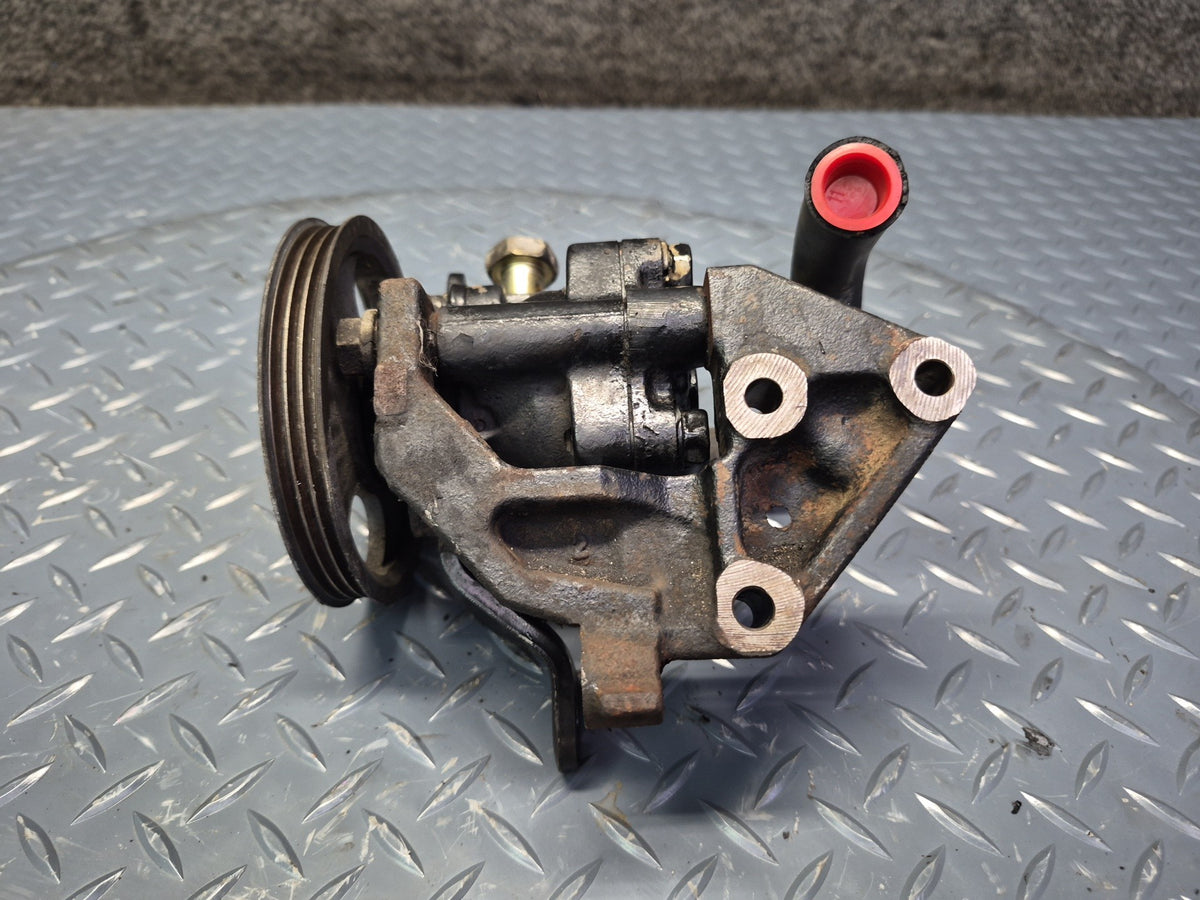 87-89 Nissan Z31 300ZX VG30E NA Power Steering Pump w Pulley OEM