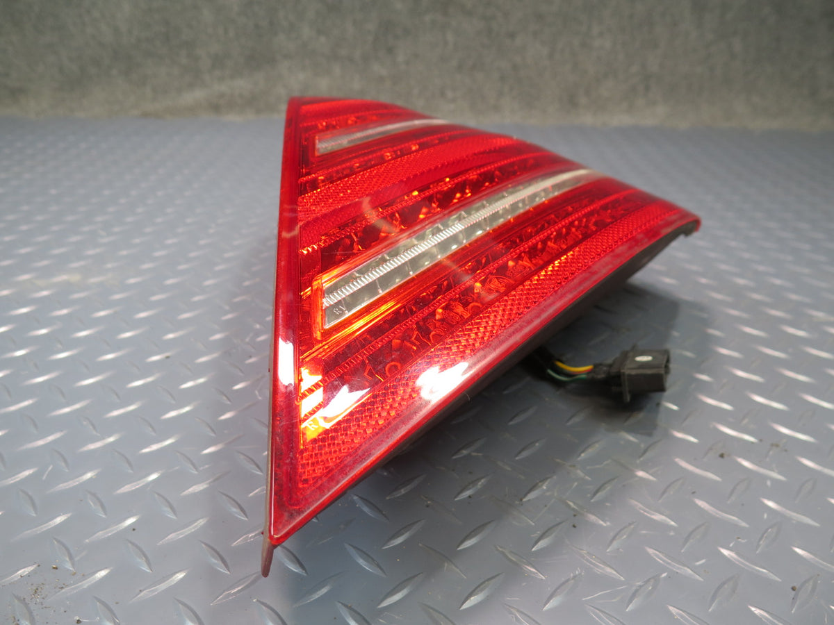 07-09 Mercedes W221 S-class Facelift Style Rear Right Tail Light Lamp