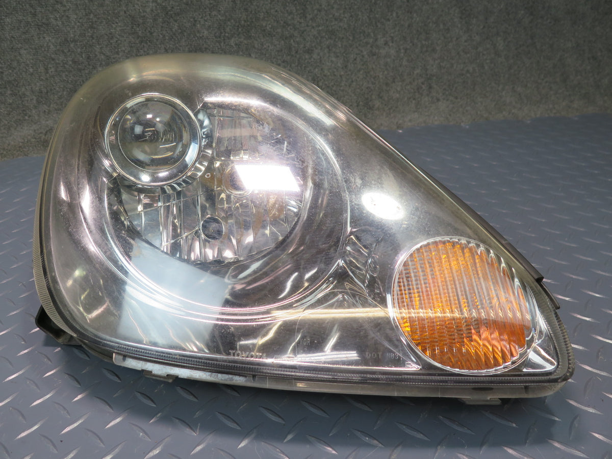 03-05 Toyota MR2 Spyder ZZW30L Front Right Halogen Headlight Lamp OEM Damaged