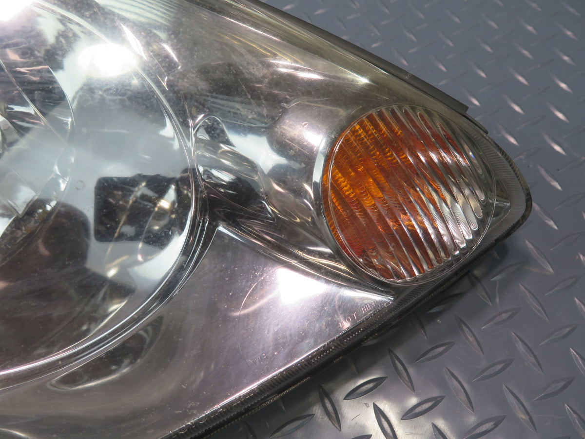 03-05 Toyota MR2 Spyder ZZW30L Front Right Halogen Headlight Lamp OEM Damaged