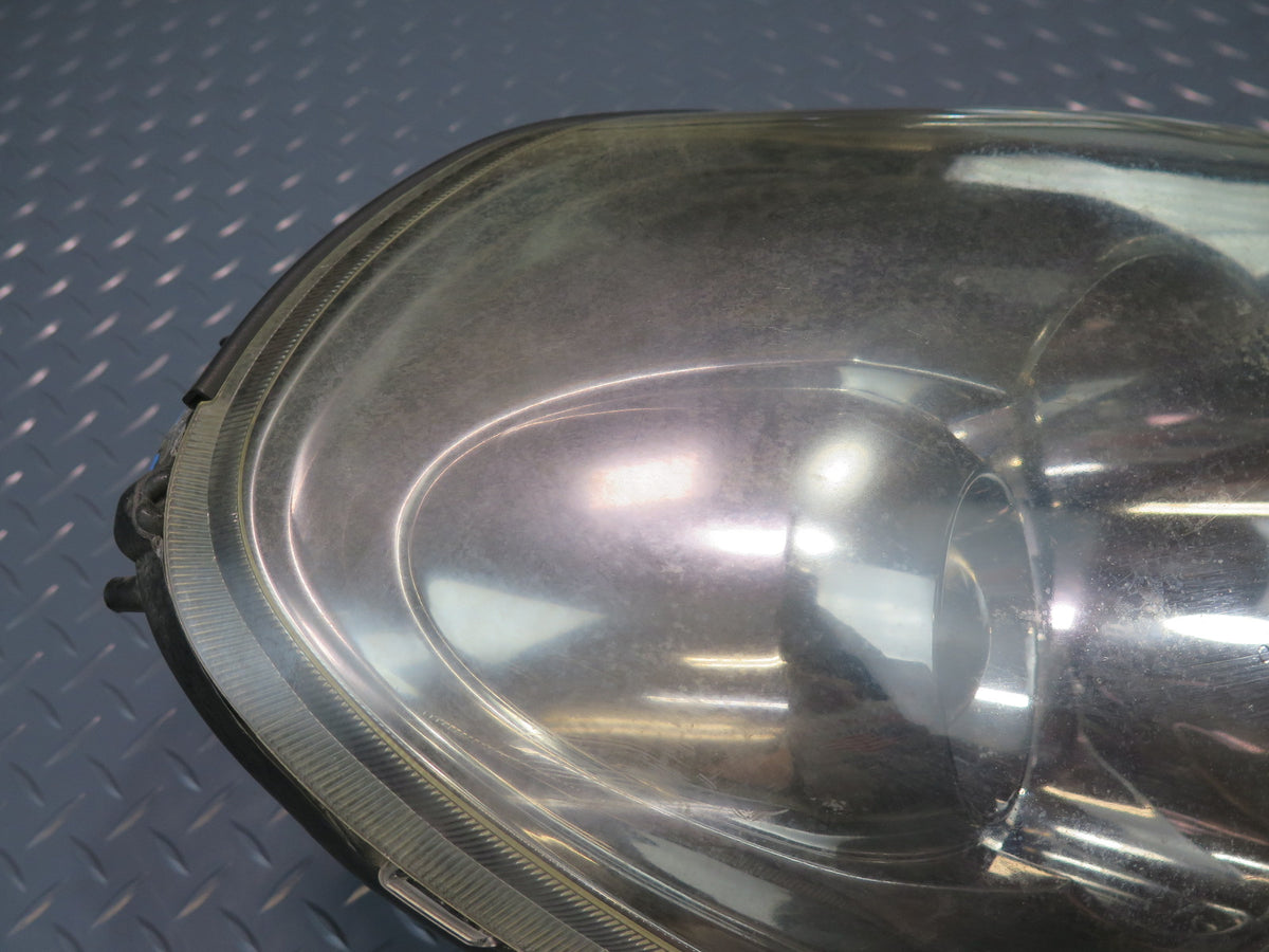 03-05 Toyota MR2 Spyder ZZW30L Front Right Halogen Headlight Lamp OEM Damaged