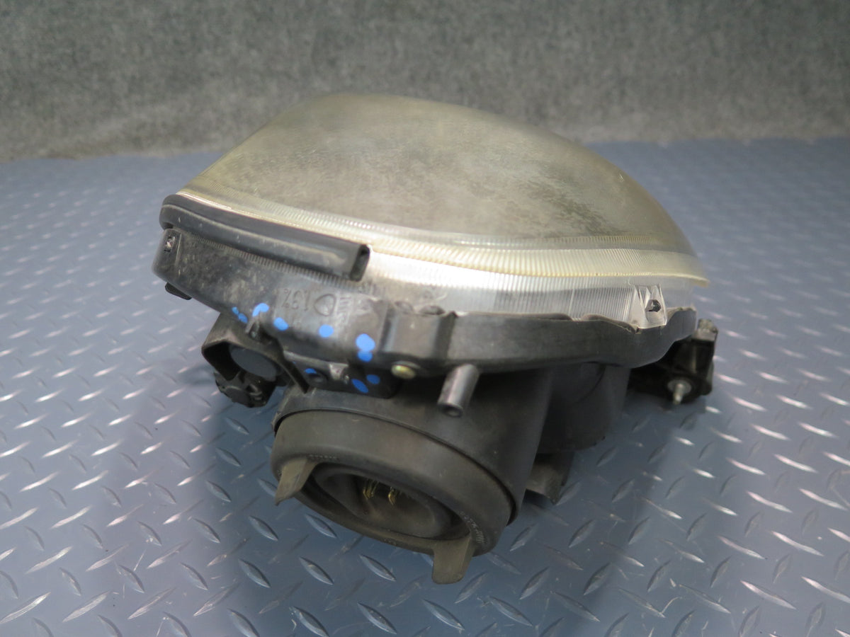 03-05 Toyota MR2 Spyder ZZW30L Front Right Halogen Headlight Lamp OEM Damaged