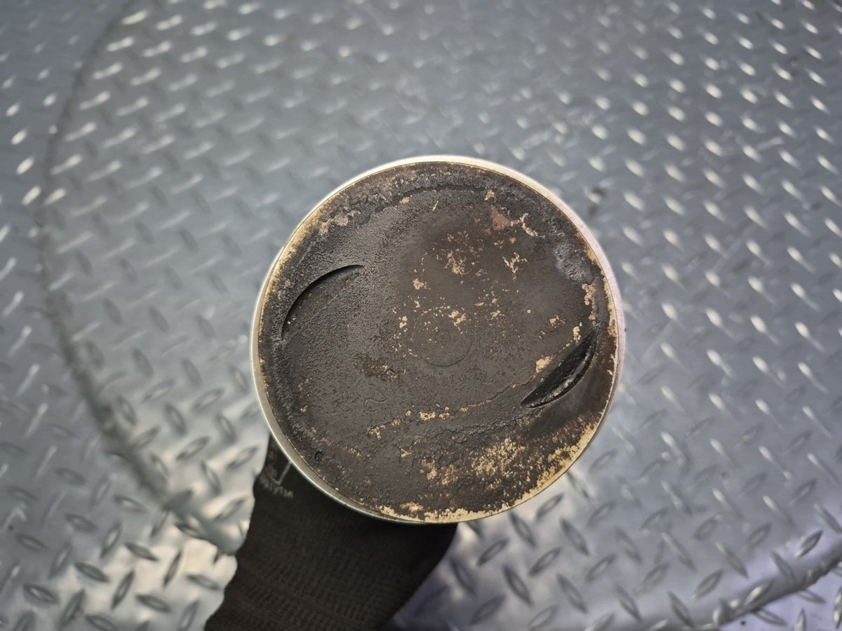 87-89 Nissan Z31 300ZX VG30E NA Engine Piston Connecting Rod OEM