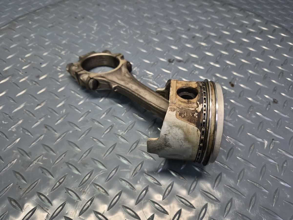 87-89 Nissan Z31 300ZX VG30E NA Engine Piston Connecting Rod OEM