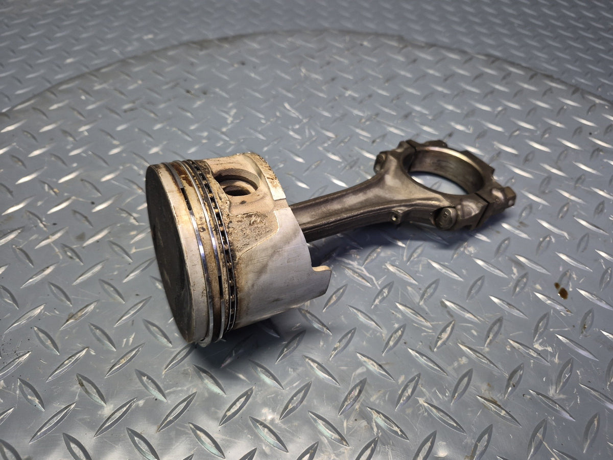 87-89 Nissan Z31 300ZX VG30E NA Engine Piston Connecting Rod OEM