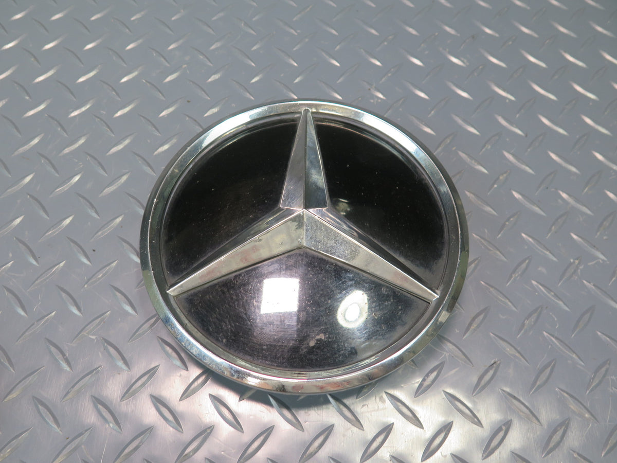 07-08 Mercedes R230 SL550 Front Grille Logo Badge w Chrome Trim Set Aftermarket
