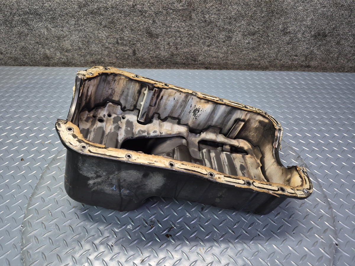87-89 Nissan Z31 300ZX VG30E NA Engine Motor Lower Oil Pan Damaged