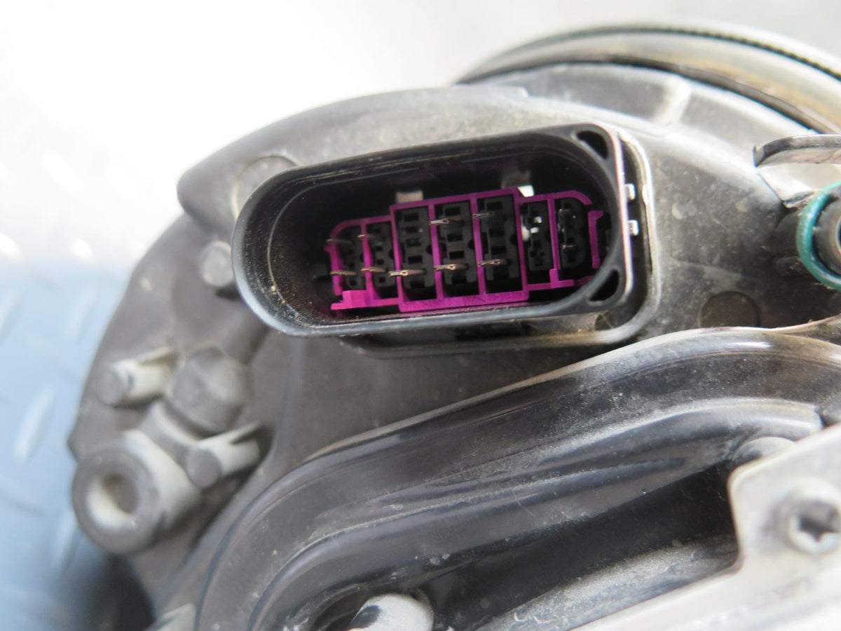 2010-2013 Porsche Panamera 970 Front Left AFS Xenon HID Headlight Lamp Defective
