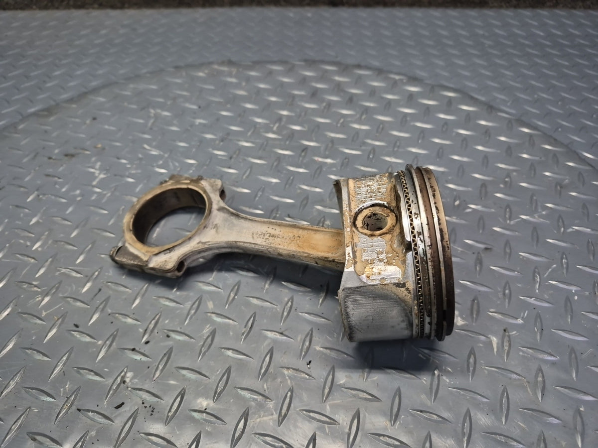 2003-2007 Hummer H2 6.0L LQ4 V8 Engine Piston Connecting Rod Set of 8