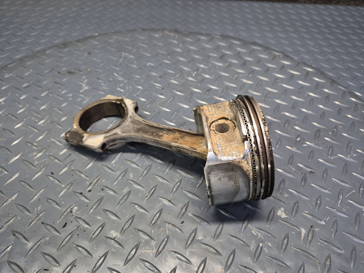 2003-2007 Hummer H2 6.0L LQ4 V8 Engine Piston Connecting Rod Set of 8