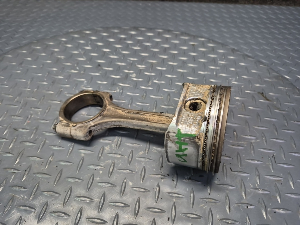 2003-2007 Hummer H2 6.0L LQ4 V8 Engine Piston Connecting Rod Set of 8