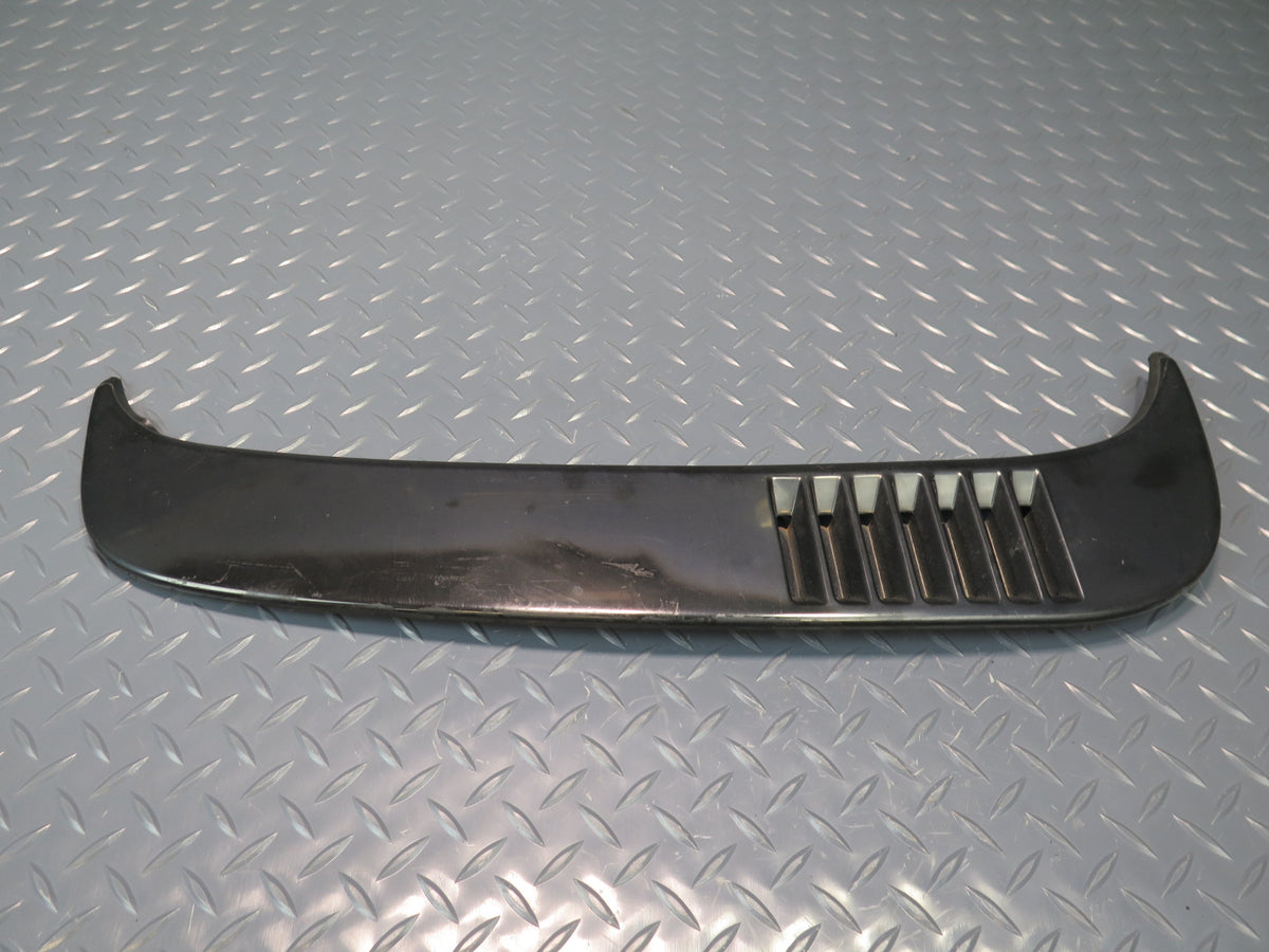 93-96 Toyota Hiace KZH106W Rear Right Quarter Louver Ventilation Grille OEM