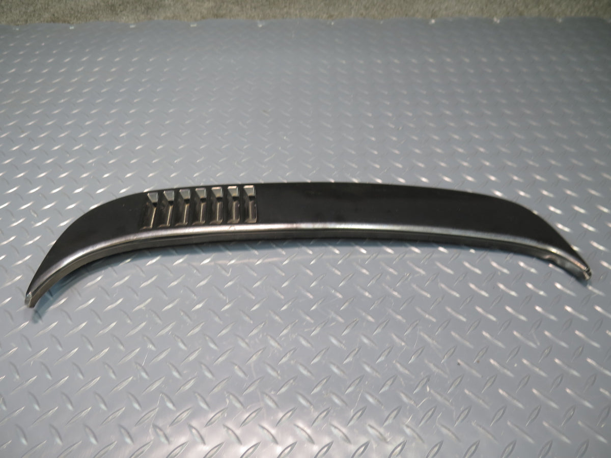 93-96 Toyota Hiace KZH106W Rear Right Quarter Louver Ventilation Grille OEM
