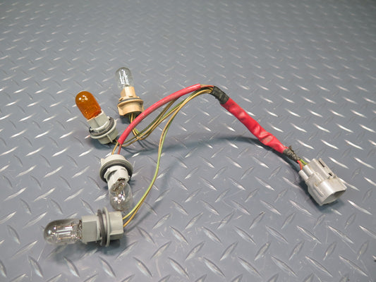 03-05 Toyota MR2 Spyder ZZW30L Rear Right Tail Light Bulb Socket Wiring Set OEM
