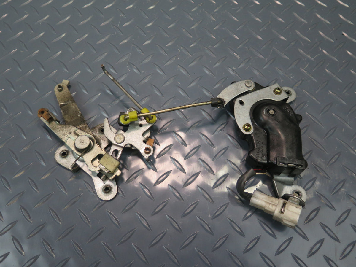 89-95 Toyota Hiace KZH106W Rear Trunk Lock Latch Actuator OEM