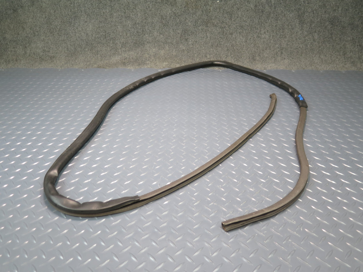 93-99 Toyota Hiace KZH106W Front Left Door Weatherstrip Rubber Seal Gasket OEM
