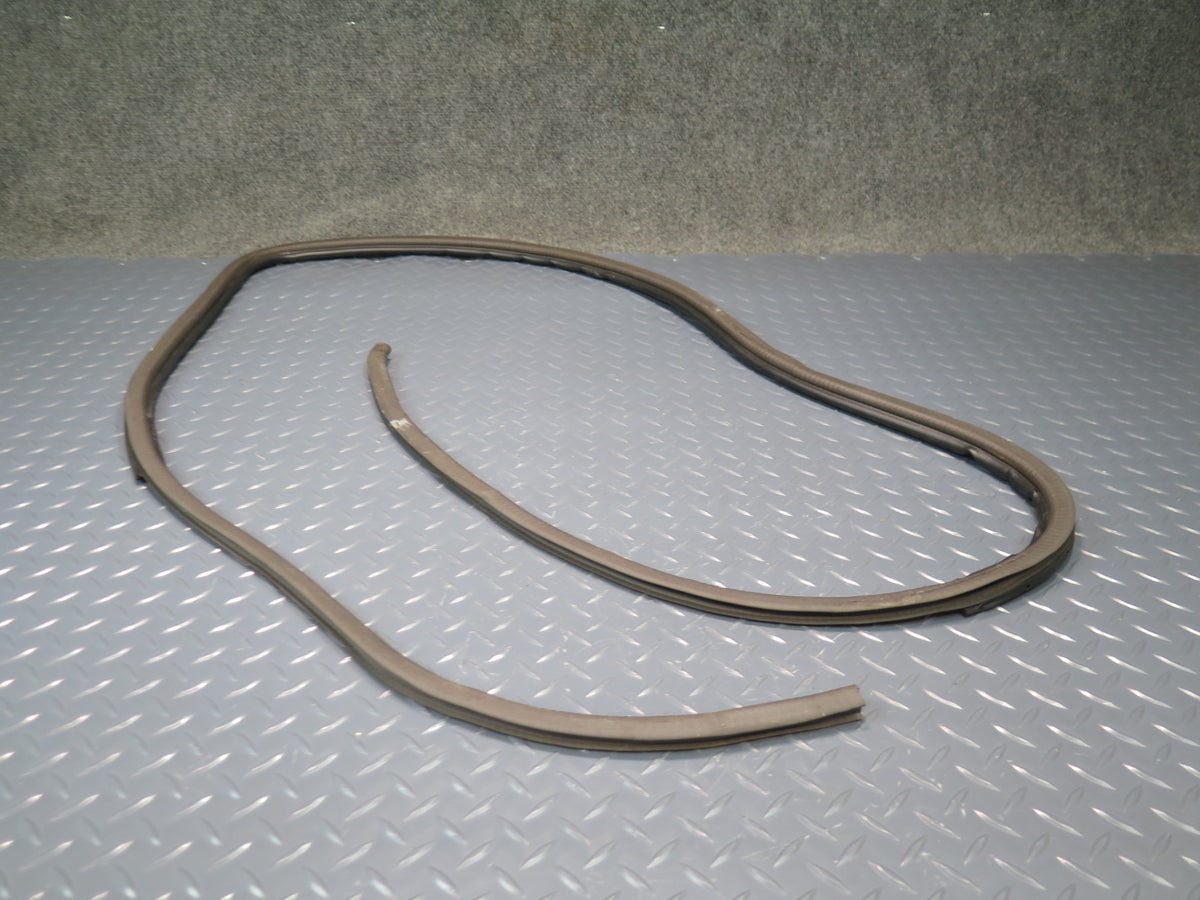 93-99 Toyota Hiace KZH106W Front Left Door Weatherstrip Rubber Seal Gasket OEM