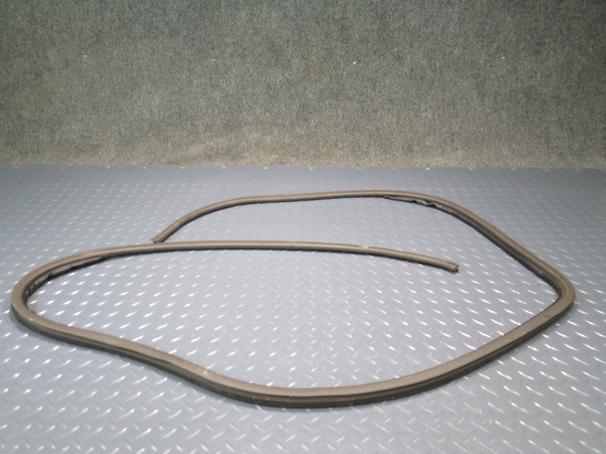 93-99 Toyota Hiace KZH106W Front Left Door Weatherstrip Rubber Seal Gasket OEM