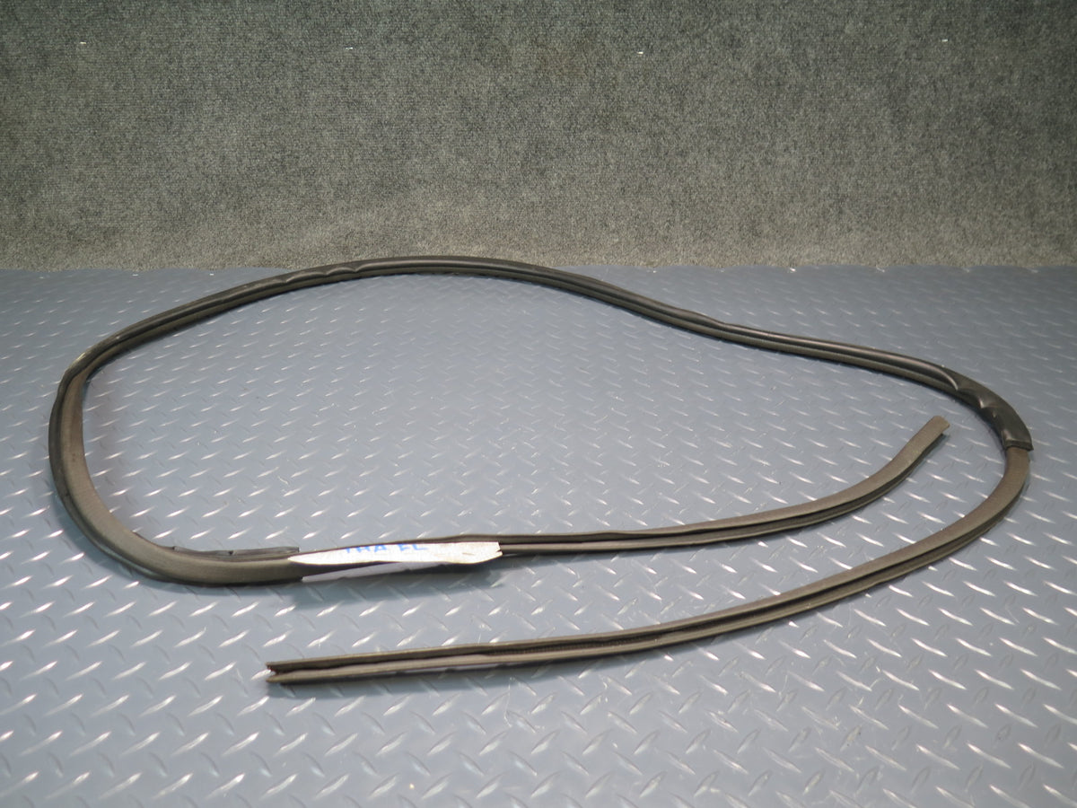 93-99 Toyota Hiace KZH106W Front Right Door Weatherstrip Rubber Seal Gasket OEM