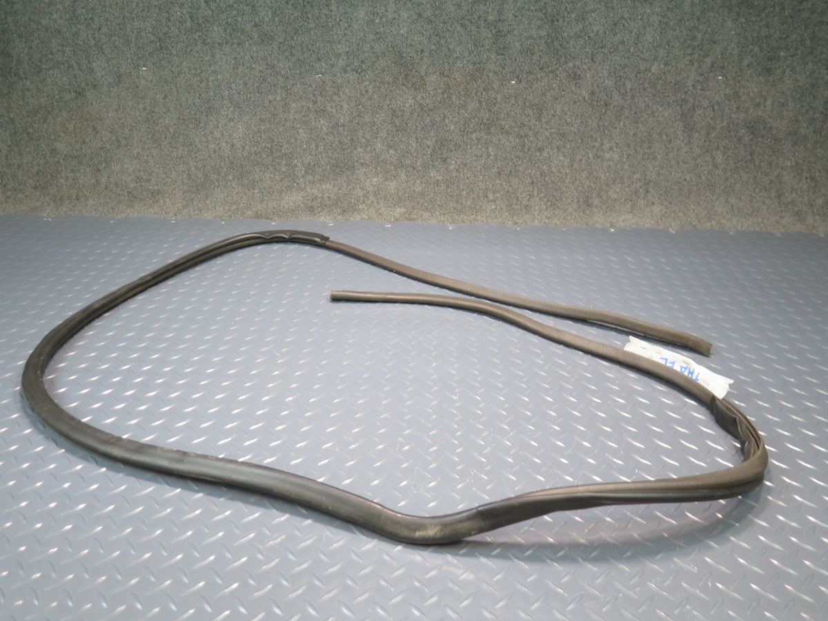 93-99 Toyota Hiace KZH106W Front Right Door Weatherstrip Rubber Seal Gasket OEM