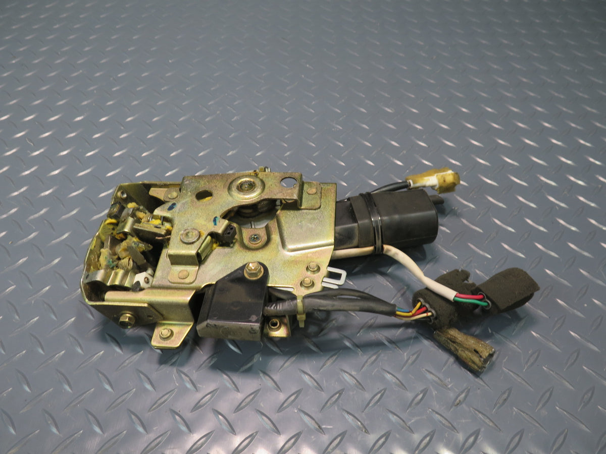 93-98 Toyota Hiace KZH106W Left Slide Door Automatic Closer Lock Latch Motor OEM
