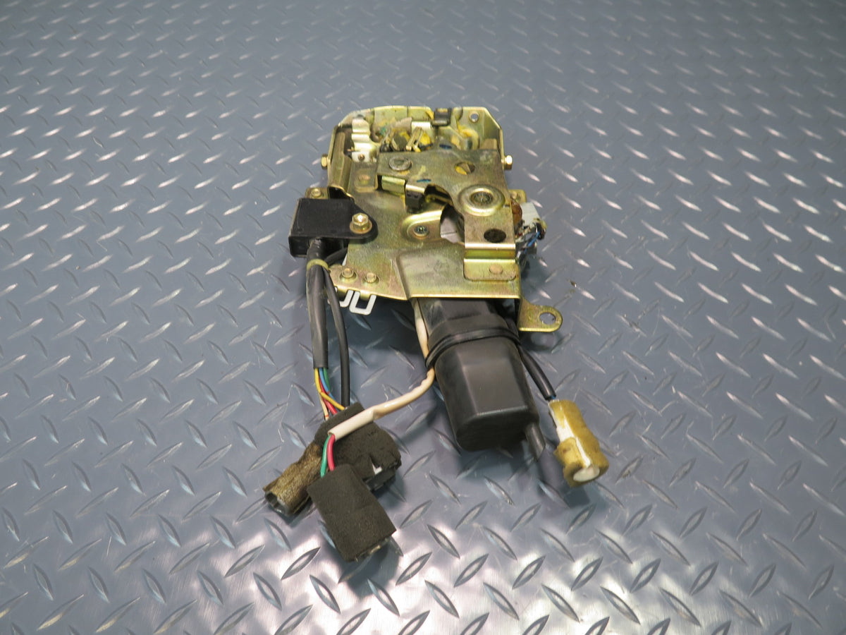 93-98 Toyota Hiace KZH106W Left Slide Door Automatic Closer Lock Latch Motor OEM
