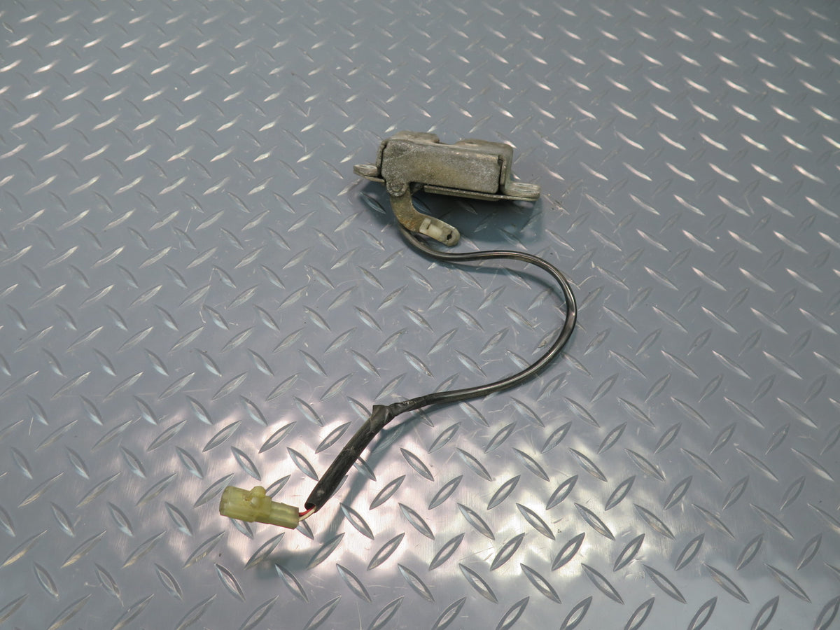 89-95 Toyota Hiace KZH106W Rear Trunk Lock Latch OEM