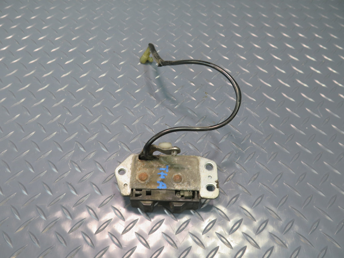 89-95 Toyota Hiace KZH106W Rear Trunk Lock Latch OEM