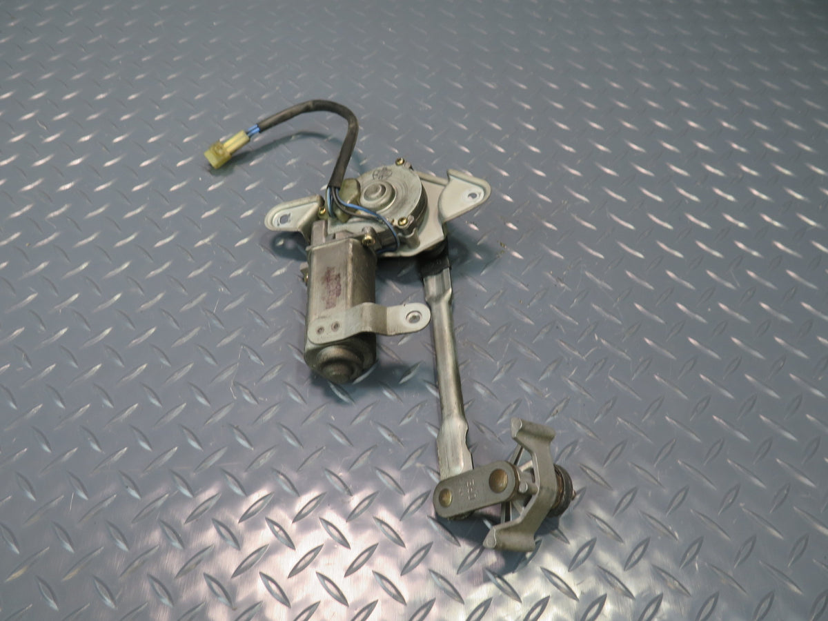 89-95 Toyota Hiace KZH106W Rear Trunk Lid Tailgate Wiper Linkage w Motor OEM