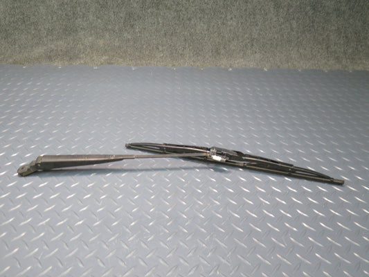 90-96 Toyota Hiace KZH106W Rear Tailgate Wiper Arm OEM