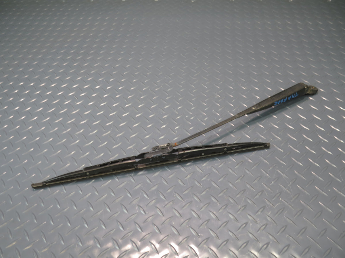 90-96 Toyota Hiace KZH106W Rear Tailgate Wiper Arm OEM