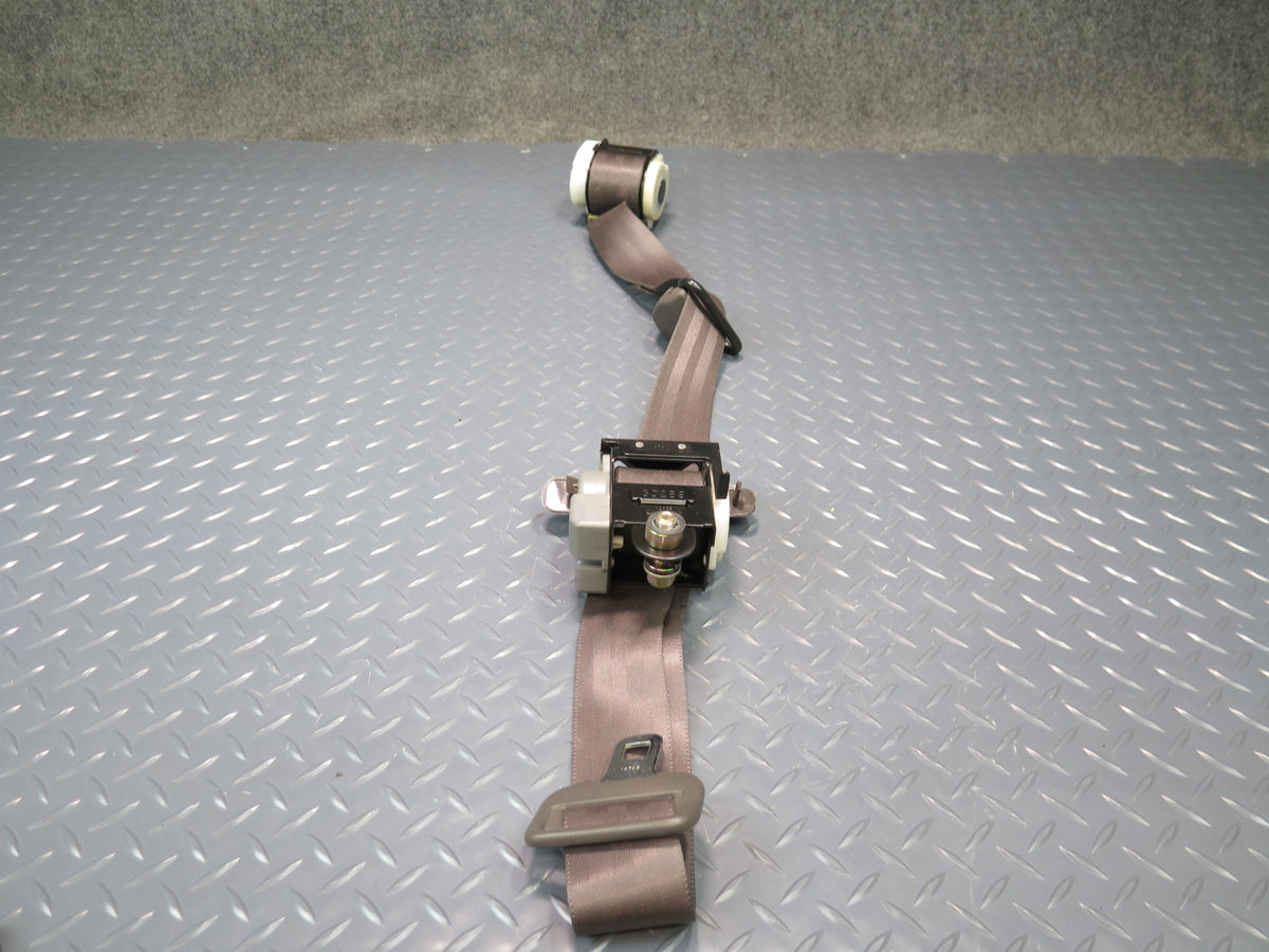 93-96 TOYOTA HIACE KZH106W REAR 3RD ROW RIGHT & LEFT SIDE SEATBELT RETRACTOR SET OEM