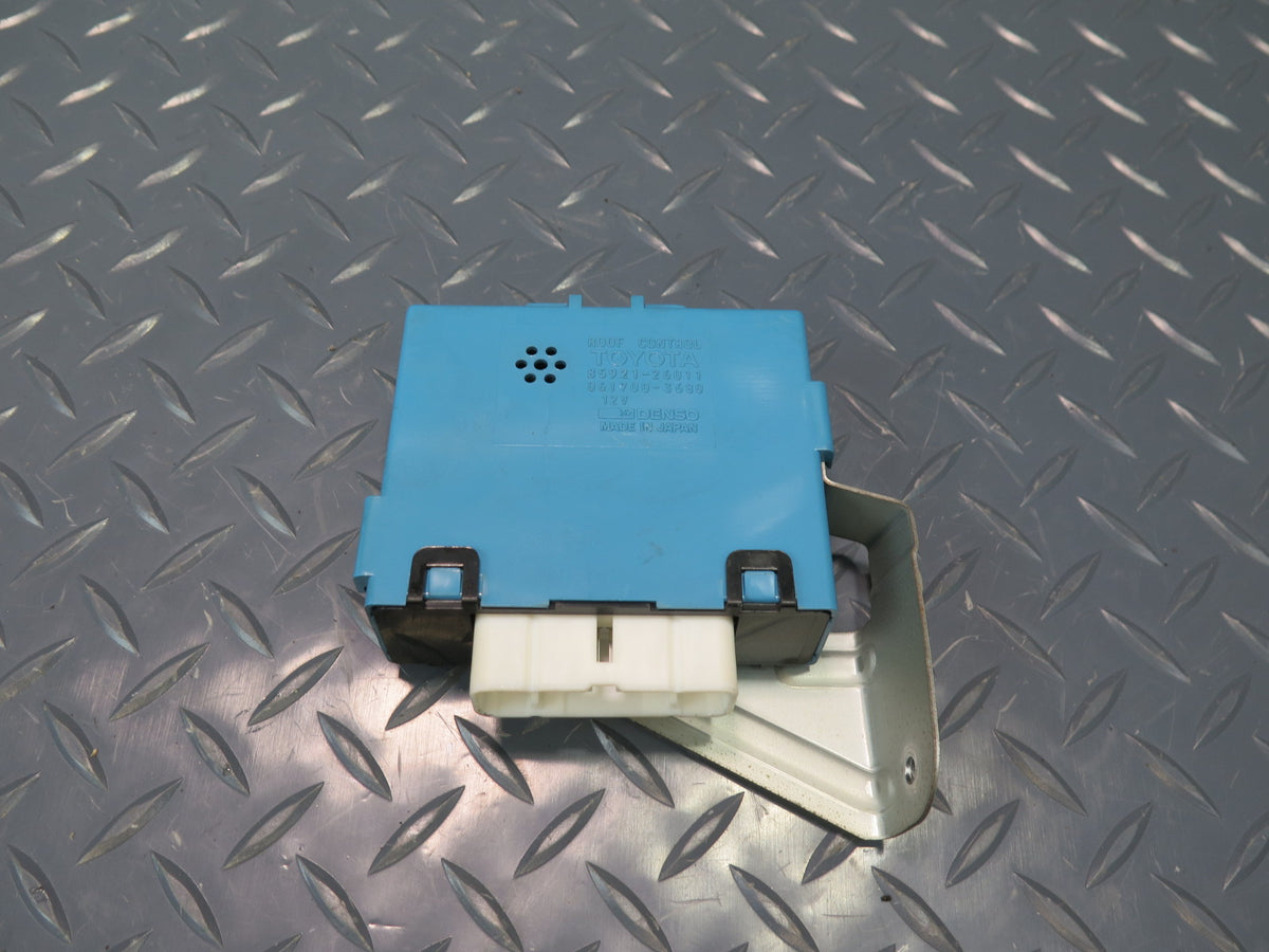 93-95 Toyota Hiace KZH106W Sunroof Sliding Roof Control Module OEM