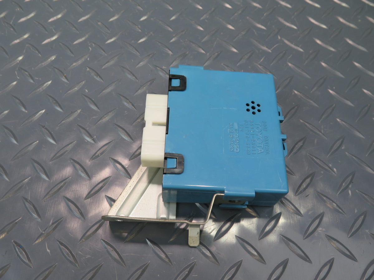 93-95 Toyota Hiace KZH106W Sunroof Sliding Roof Control Module OEM