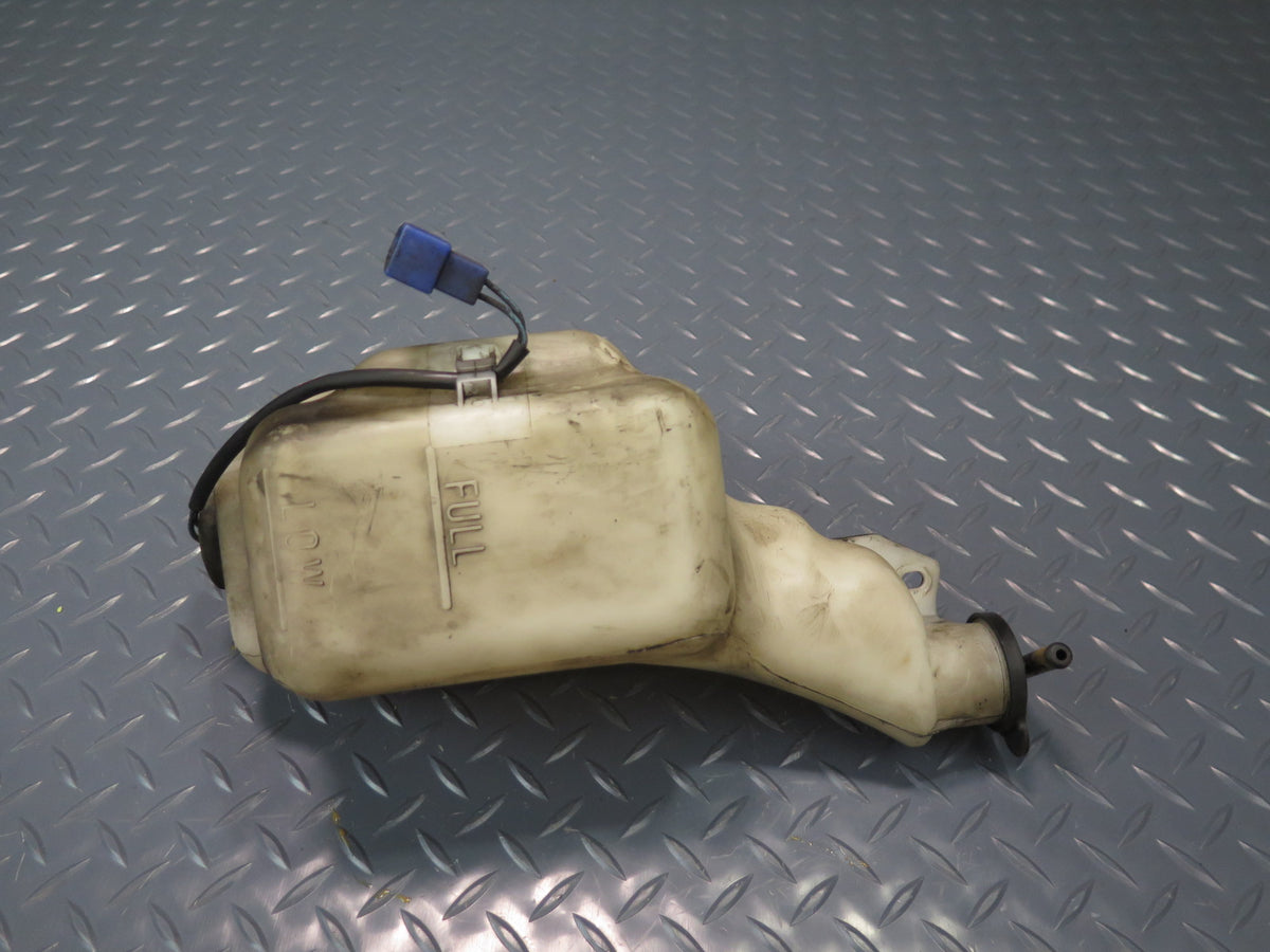 93-95 Toyota Hiace KZH106W 1KZ-TE Engine Expansion Overflow Reservoir Tank OEM