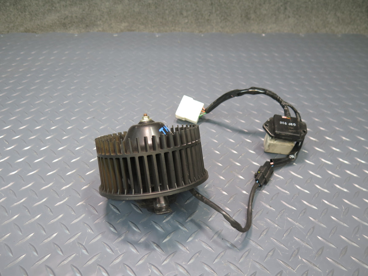 93-95 Toyota Hiace KZH106W Rear Hvac A/C Heater Blower Motor Fan w Resistor OEM
