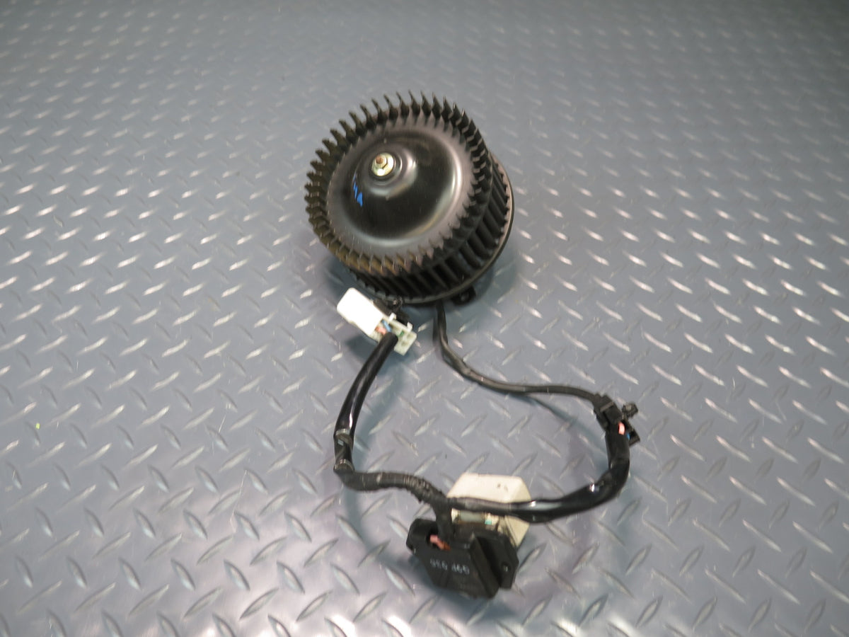93-95 Toyota Hiace KZH106W Rear Hvac A/C Heater Blower Motor Fan w Resistor OEM